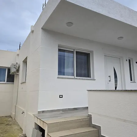 Daila Apartment Ksamil